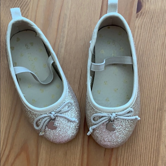 Other - Carters size 5 little gold shoes